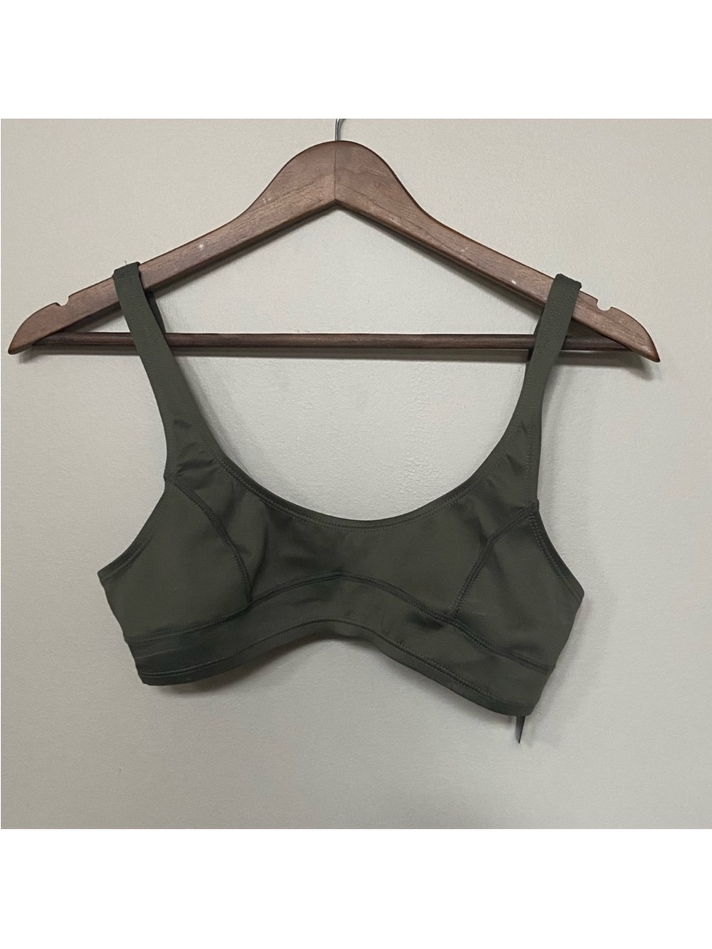 ☀️ Kendall & Kylie ☀️ army green bikini top